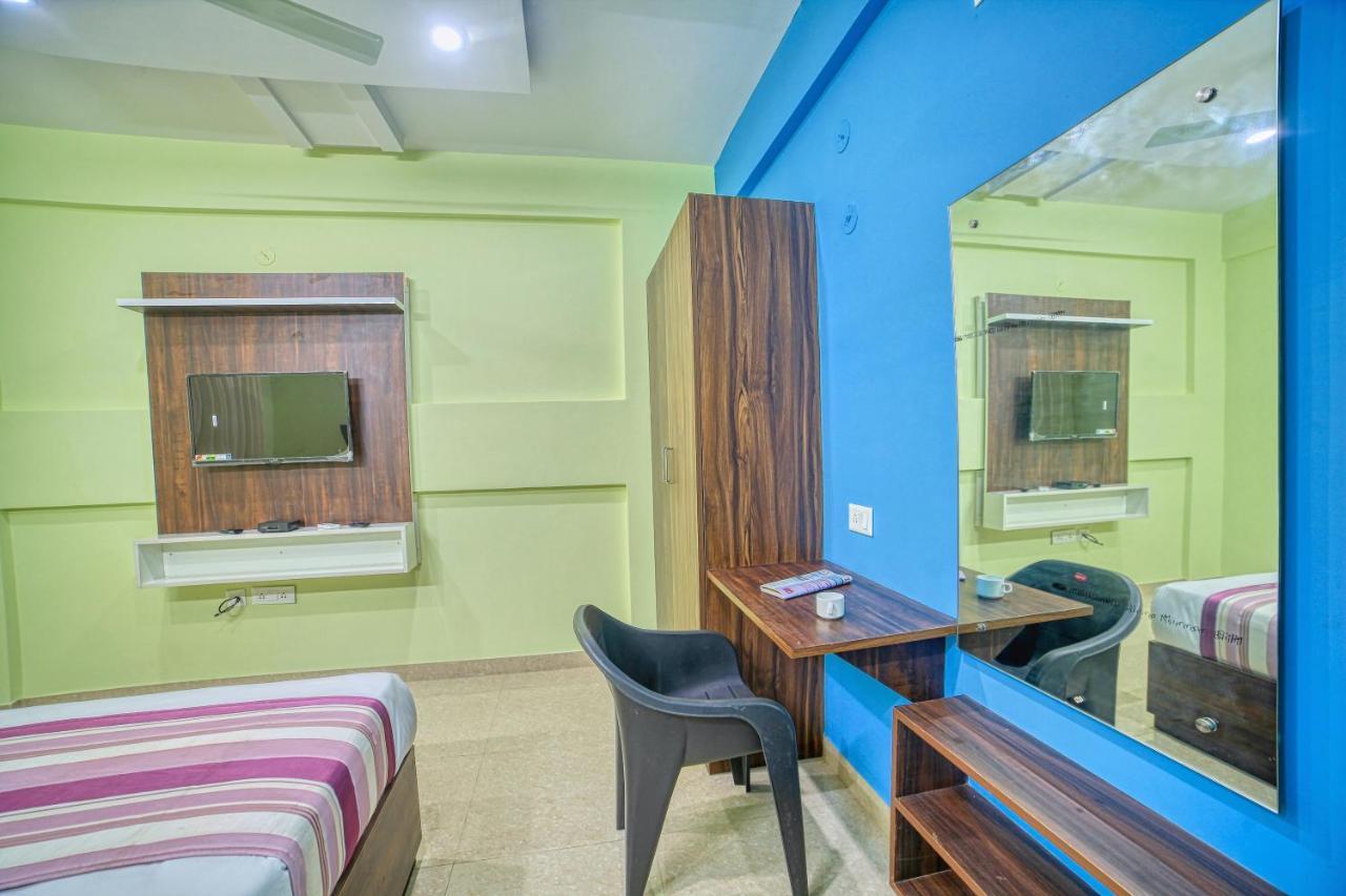 Redkey Inn Hotel Near Bangalore Airport Airport Pickup & Drop Available 24X7 Yelahanka 外观 照片