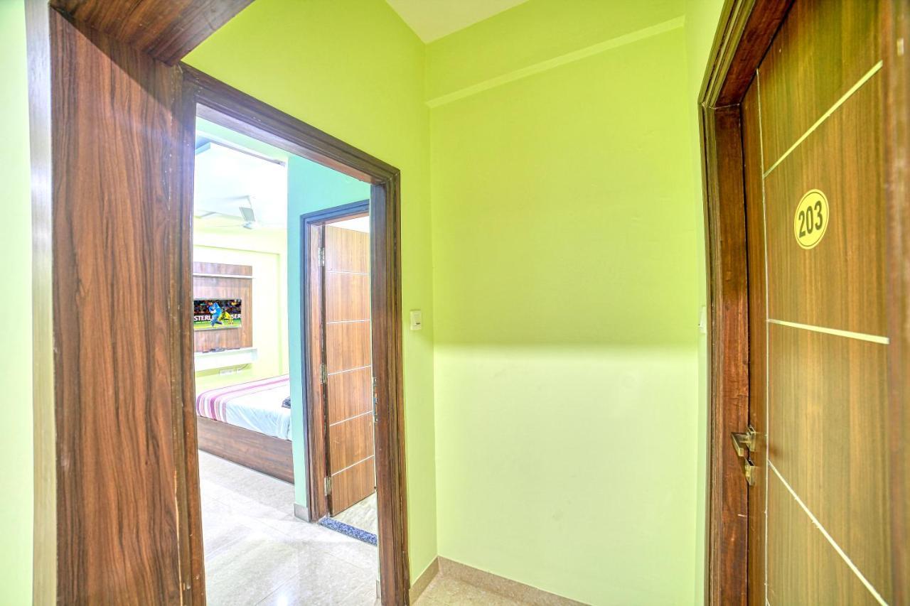 Redkey Inn Hotel Near Bangalore Airport Airport Pickup & Drop Available 24X7 Yelahanka 外观 照片