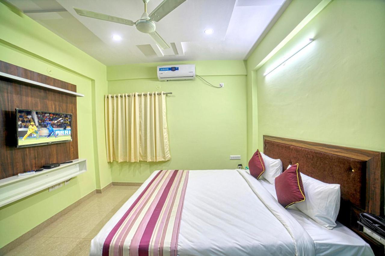Redkey Inn Hotel Near Bangalore Airport Airport Pickup & Drop Available 24X7 Yelahanka 外观 照片